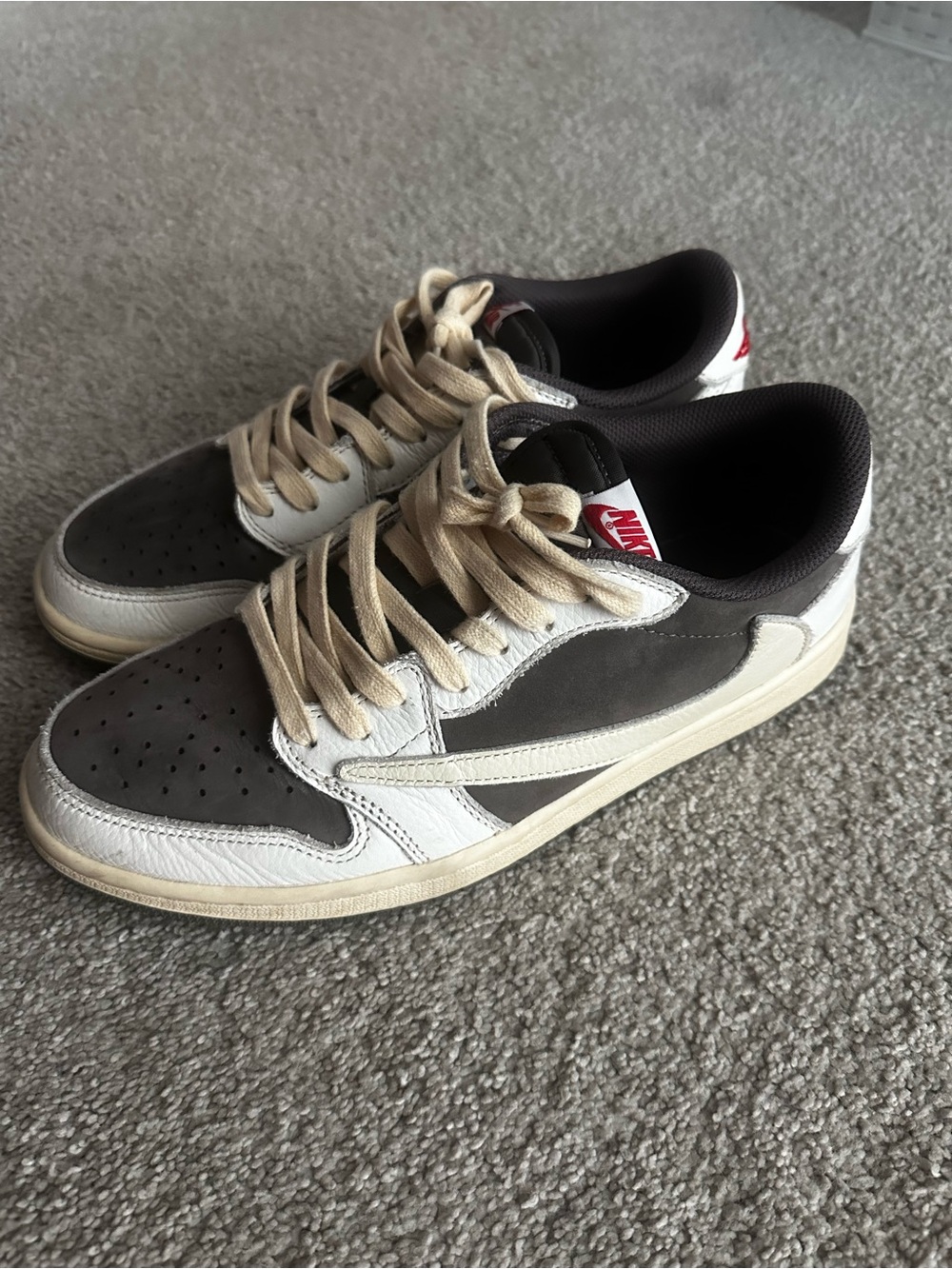 Nike Low-Top Sneakers in White and Dark Gray
